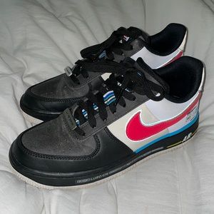 Nike Air Force 1